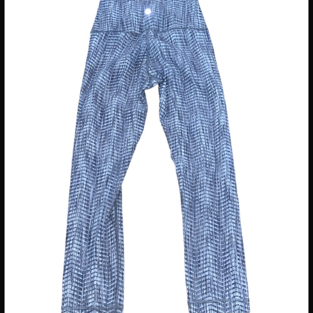 Lululemon crop leggings